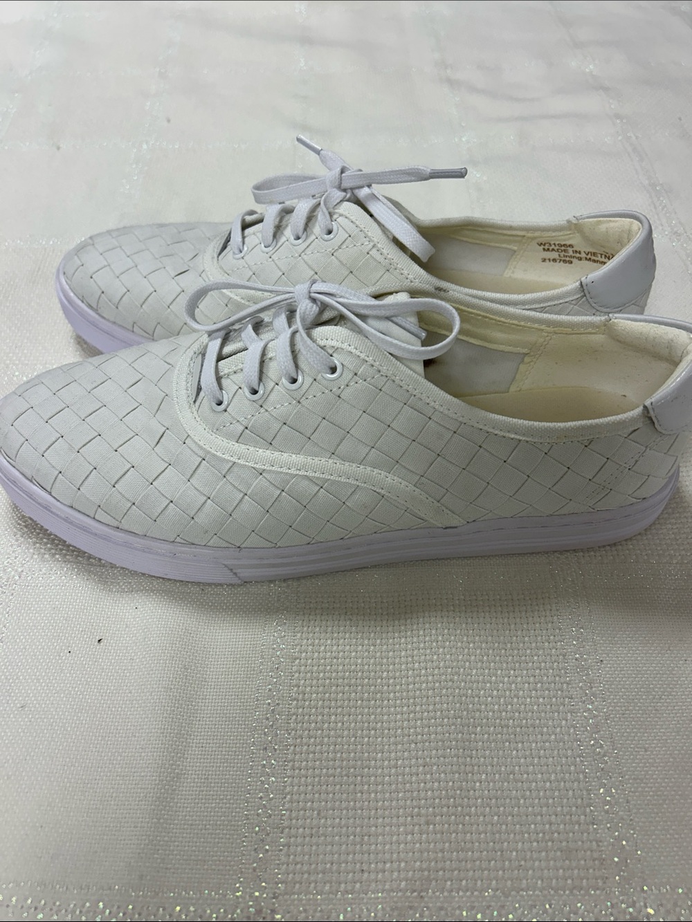 Cole Haan White Woven Lace-Up Sneakers size 9.5 image 5